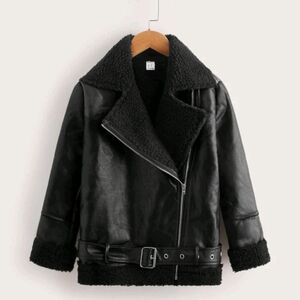 Black faux leather jacket front zip size US 9 Youth EU134 faux sherpa lining